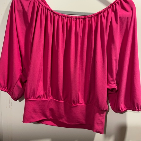 Express crop top - Picture 2 of 4